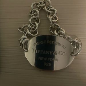 Like New Authentic Tiffany Bracelet with dust bag, precious engraving